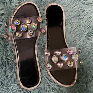 Size 8 , never worn! Pretty bedazzled slides